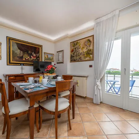 Relais Rosanna Stunning Lagoon-view