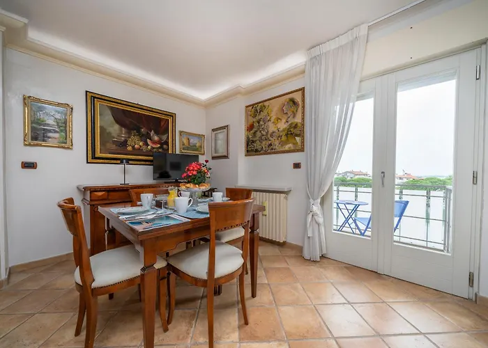 Relais Rosanna Stunning Lagoon-view