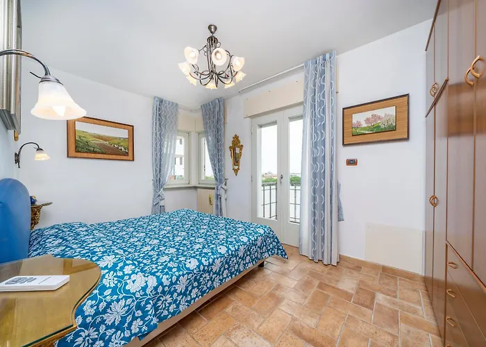 Relais Rosanna Stunning Lagoon-view Grado